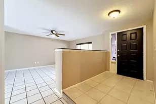 601 Brentwood Pl, Brandon, FL 33511 - Photo 2