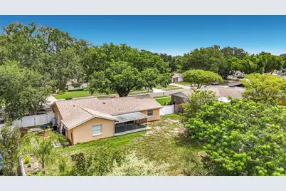 601 Brentwood Place, Brandon, FL 33511 - Photo 44