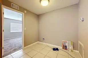 601 Brentwood Pl, Brandon, FL 33511 - Photo 12
