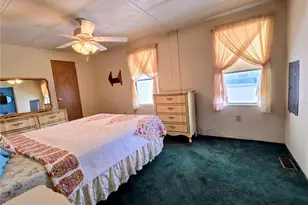 6253 Balmy Ln, Zephyrhills, FL 33542 - Photo 10