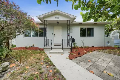 4730 Burlington Avenue N, Saint Petersburg, FL 33713 - Photo 1
