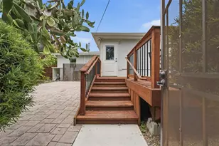 4730 Burlington Ave N, Saint Petersburg, FL 33713 - Photo 18