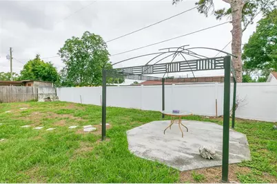7412 Kingston Drive, Tampa, FL 33619 - Photo 36