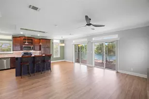 6825 Mt Orange Dr NE, Saint Petersburg, FL 33702 - Photo 44