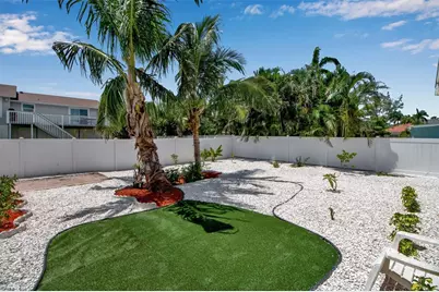 210 84th Street, Bradenton Beach, FL 34217 - Photo 14