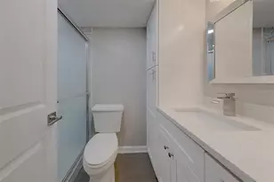 4715 Bay St NE, Saint Petersburg, FL 33703 - Photo 24