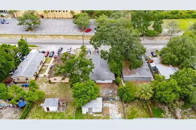 8725 N 46th Street #A & B, Tampa, FL 33617 - Photo 54