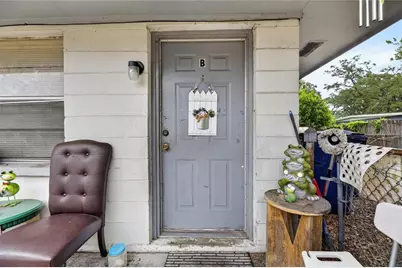 8725 N 46th Street #A & B, Tampa, FL 33617 - Photo 32