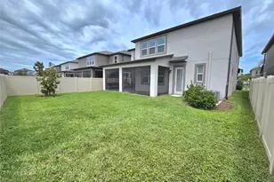 2950 Adams Cross Dr, Zephyrhills, FL 33540 - Photo 42