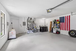 3689 Glen Eagle Dr, Sarasota, FL 34238 - Photo 20