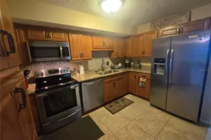 6400 46th Ave N, Kenneth City, FL 33709 - Photo 30
