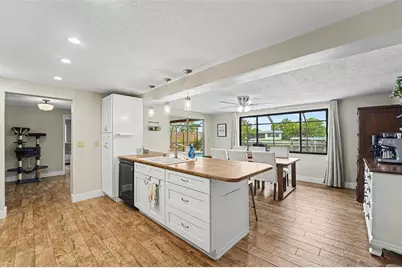 5736 Melaleuca Drive #22, Holiday, FL 34690 - Photo 10
