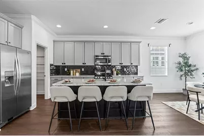 136 Philippe Grand Court, Safety Harbor, FL 34695 - Photo 2