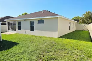 719 Vineyard Reserve Ct, Seffner, FL 33584 - Photo 30