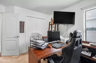 8260 Campbell Xing Wy, Lakeland, FL 33810 - Photo 16