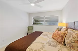 250 Rosery Rd NW, Largo, FL 33770 - Photo 18