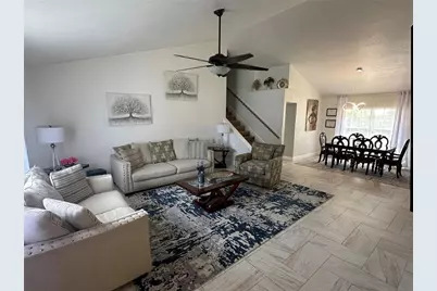 7327 Floral Circle E, Lakeland, FL 33810 - Photo 2