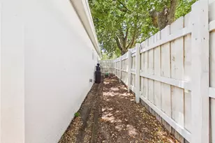 10553 Egret Haven Ln, Riverview, FL 33578 - Photo 46