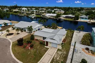 803 Leisey Cir, Ruskin, FL 33570 - Photo 2