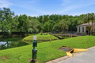 13626 Greenfield Dr, Tampa, FL 33618 - Photo 2