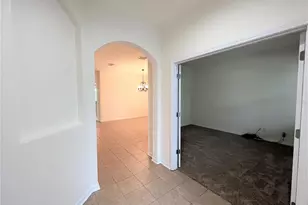 11544 Balintore Dr, Riverview, FL 33579 - Photo 4