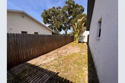 9289 92nd Way, Seminole, FL 33777 - Photo 32