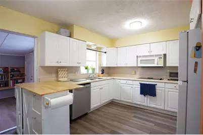 737 52nd Avenue S, Saint Petersburg, FL 33705 - Photo 6