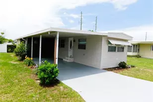 5315 Antigua Dr, Zephyrhills, FL 33541 - Photo 4