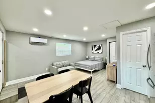 1803 E Frierson Ave, Tampa, FL 33610 - Photo 12