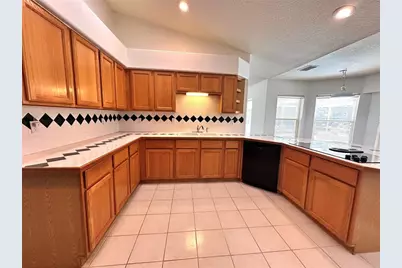 29439 Schinnecock Hills Lane, San Antonio, FL 33576 - Photo 10