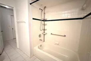 29439 Schinnecock Hills Ln, San Antonio, FL 33576 - Photo 24