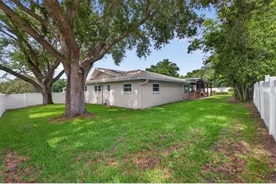 303 Roebling Road S, Belleair, FL 33756 - Photo 26