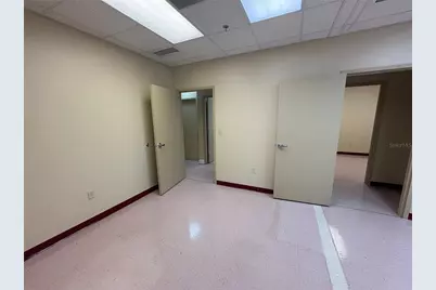 13250 N 56th Street #103, Temple Terrace, FL 33617 - Photo 10