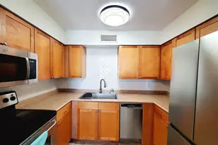 5111 Coquina Key Dr SE, Saint Petersburg, FL 33705 - Photo 8