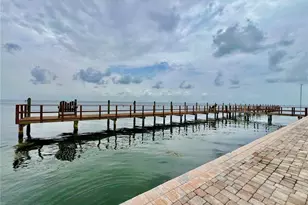 5111 Coquina Key Dr SE, Saint Petersburg, FL 33705 - Photo 24