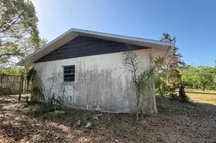 37247 Northside Dr, Zephyrhills, FL 33541 - Photo 28