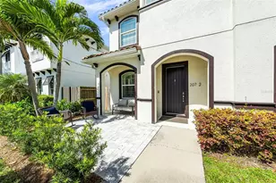 207 S Moody Ave, Tampa, FL 33609 - Photo 4