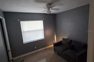8702 Beverly Dr, Tampa, FL 33617 - Photo 2
