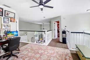 6049 Gentle Ben Cir, Wesley Chapel, FL 33544 - Photo 12