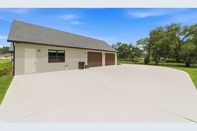 37904 Trilby Road, Dade City, FL 33523 - Photo 6