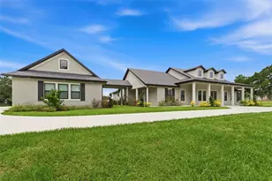 37904 Trilby Rd, Dade City, FL 33523 - Photo 4