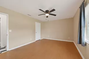 5127 Pine St, Seffner, FL 33584 - Photo 14