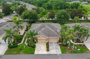 2010 Sifield Greens Way, Sun City Center, FL 33573 - Photo 2
