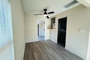 4010 Miramar Way S, Saint Petersburg, FL 33705 - Photo 6