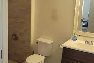 2737 E Enterprise Rd, Clearwater, FL 33759 - Photo 22