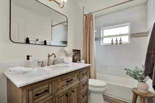 1308 Marion Dr S, Saint Petersburg, FL 33707 - Photo 24