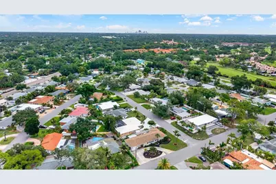 1308 Marion Drive S, Saint Petersburg, FL 33707 - Photo 32