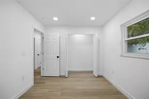 5207 W Cleveland St, Tampa, FL 33609 - Photo 26