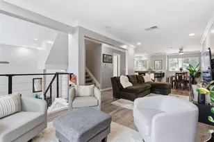 13988 Lake Point Dr, Clearwater, FL 33762 - Photo 18