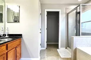 8848 Cameron Crest Dr, Tampa, FL 33626 - Photo 18